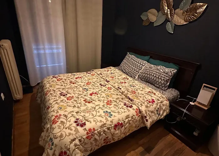 Chania Center With Balcony Aircon 아파트